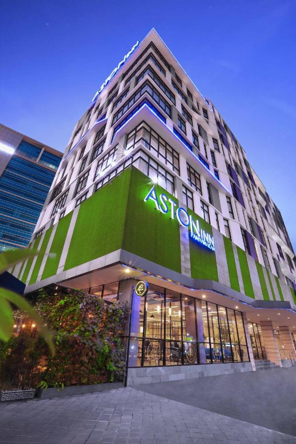 Aston Inn Pandanaran Semarang Esterno foto